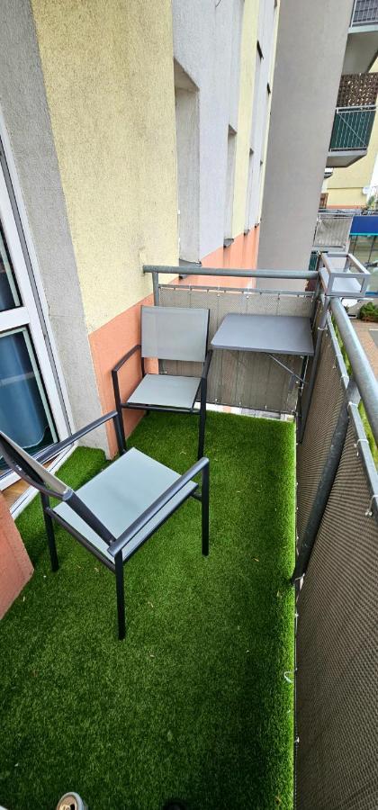 Miami Vice Apartament By Karl Radom Exterior foto
